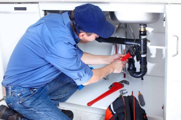 Emergency-Plumbing-Repair-Services